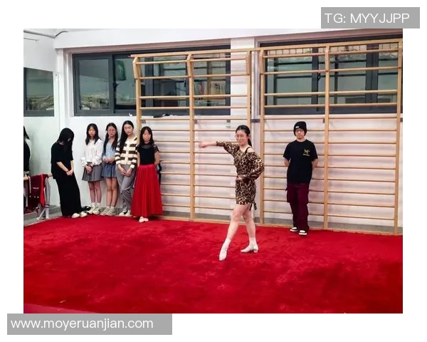 张秀英独家分享街舞心得与技巧助你舞出自信与风采 张秀英独家分享街舞心得与技巧助你舞出自信与风采