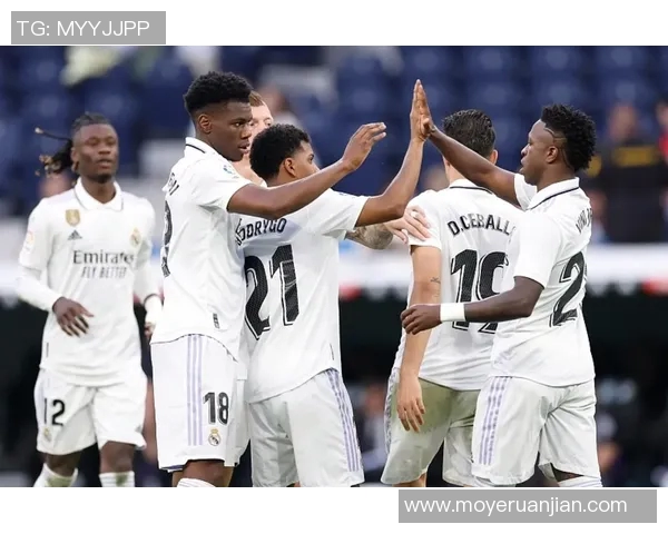 欧洲冠军联赛历史荣耀与挑战并存，强队争霸谁将书写新的传奇