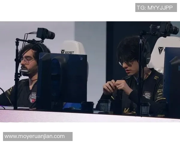 和平精英评论：IG战队反击之路的胜利与失误分析