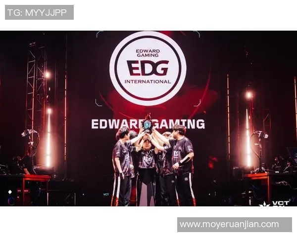 CSGO盛宴:深入解析EDG战队的游戏意识与战术策略 CSGO盛宴:深入解析EDG战队的游戏意识与战术策略